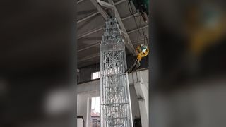 アマチュア無線塔を立ち上げる